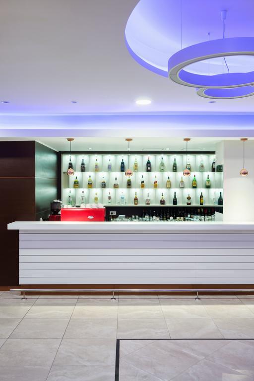 New City Hotel & Restaurant Ni Exterior foto